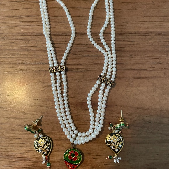 India enamel and pearl necklace and earrings.  From India. Never worn. - Picture 10 of 14